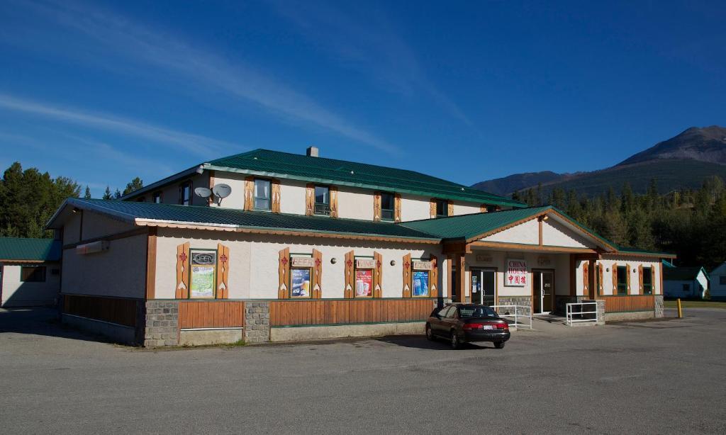 Valemount Hotel Eksteriør billede